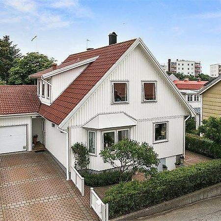 Laegenhet Centralt Lysekil Ngoại thất bức ảnh